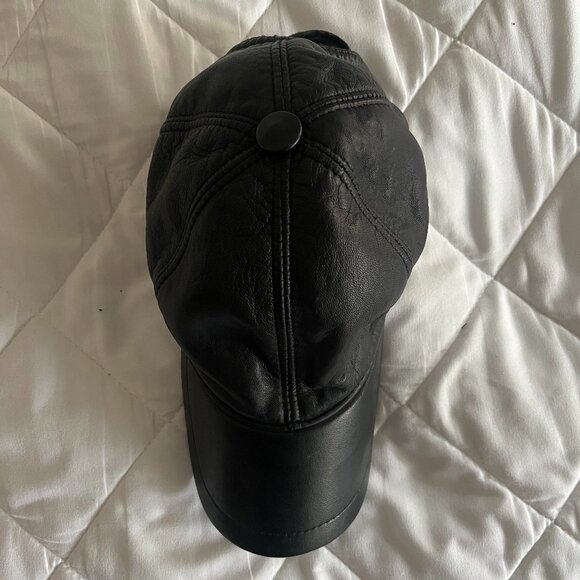 Black leather baseball cap - Picture 1 of 3